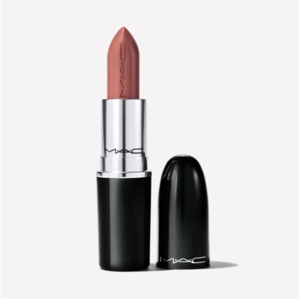 MAC Lustreglass Lipstick in 508 Hug Me